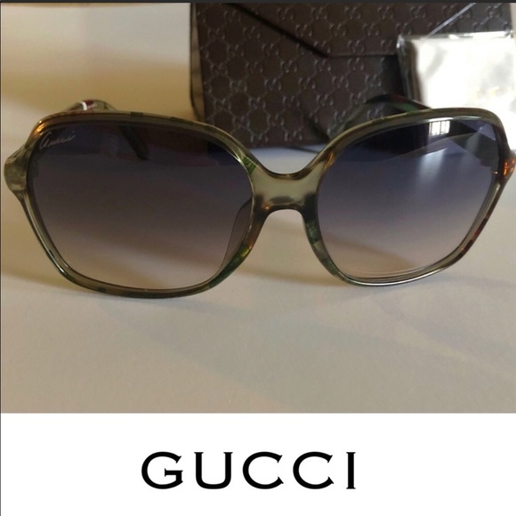 Gucci Accessories - Gucci sunglasses New without tags!